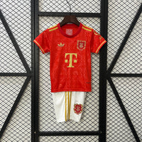 T-shirt et Short Bayern Munich Édition spéciale 125e anniversaire
