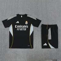 T-shirt et short Real Madrid Enfant 25/26