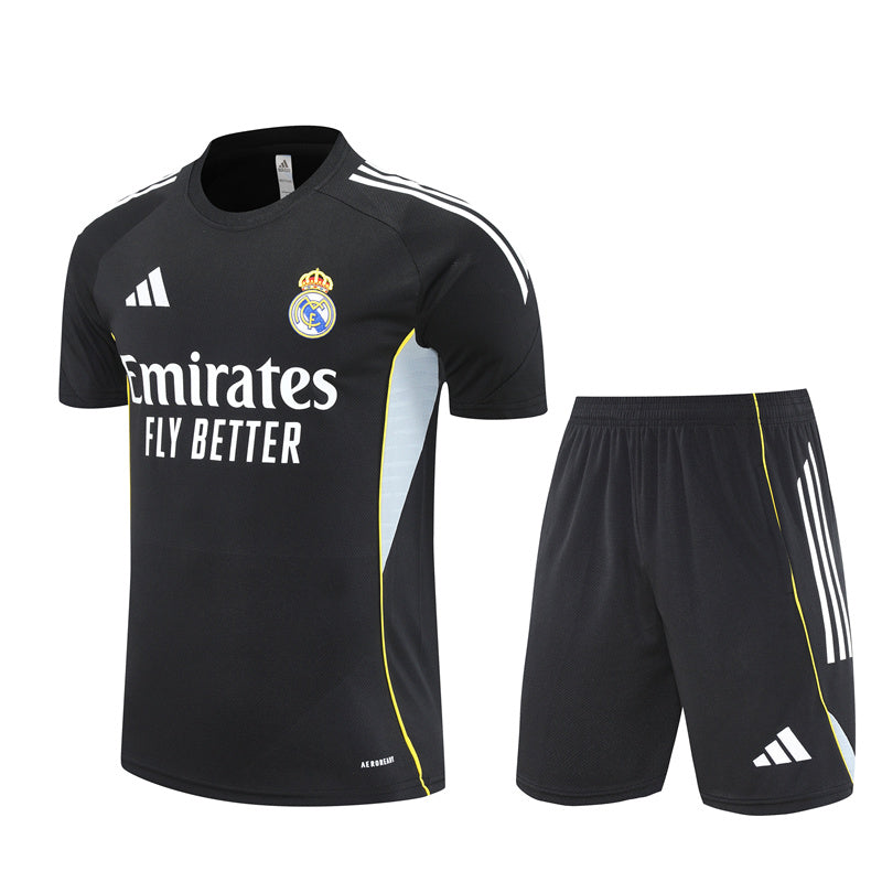 Maillot et short d'entraînement Real Madrid 25/26