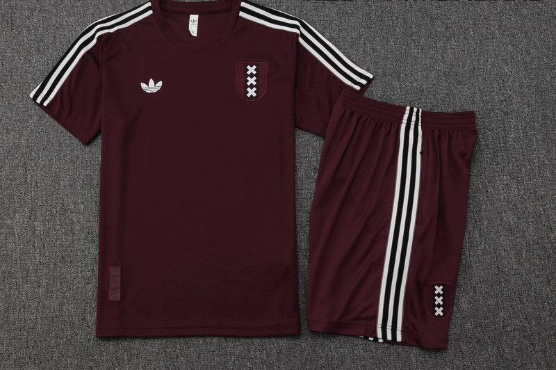 T-shirt et short pour enfant Ajax 24/25